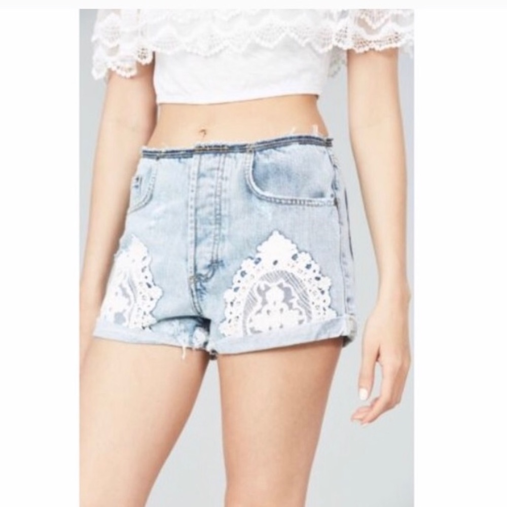 LF Carmar Denim Shorts with Lace Appliqué